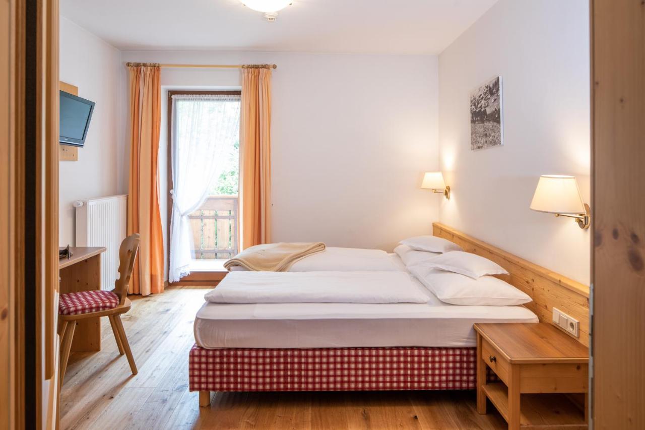 Hotel Falken Pfalzen Buitenkant foto